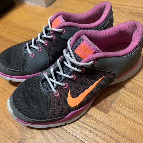 Nike sneakers - Picture 1 of 3